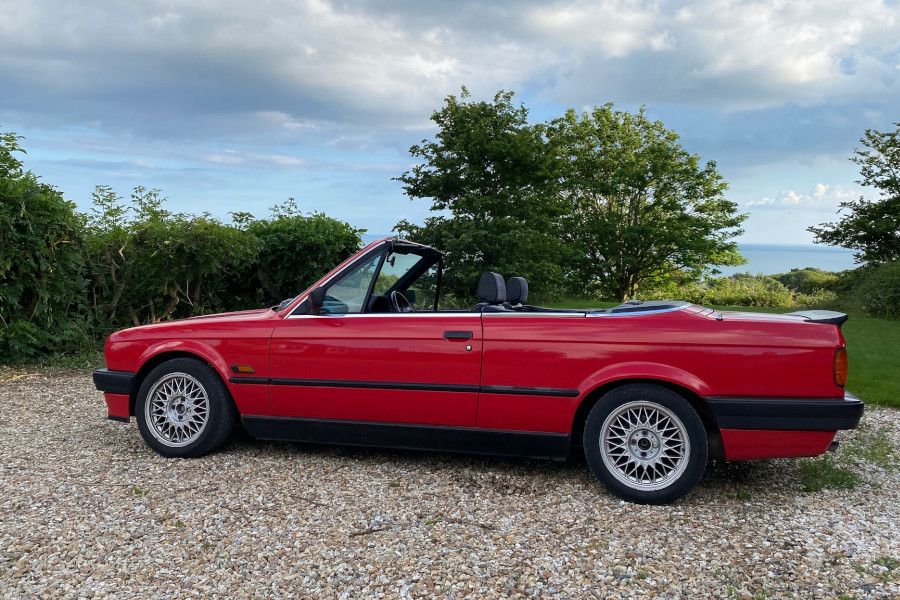 1991 BMW 3 Series Image 3